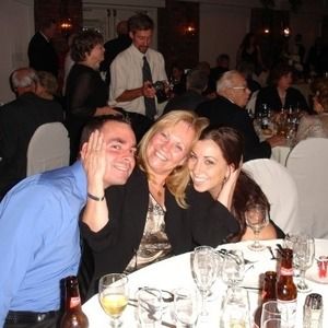 Meet your Posher, Claudia